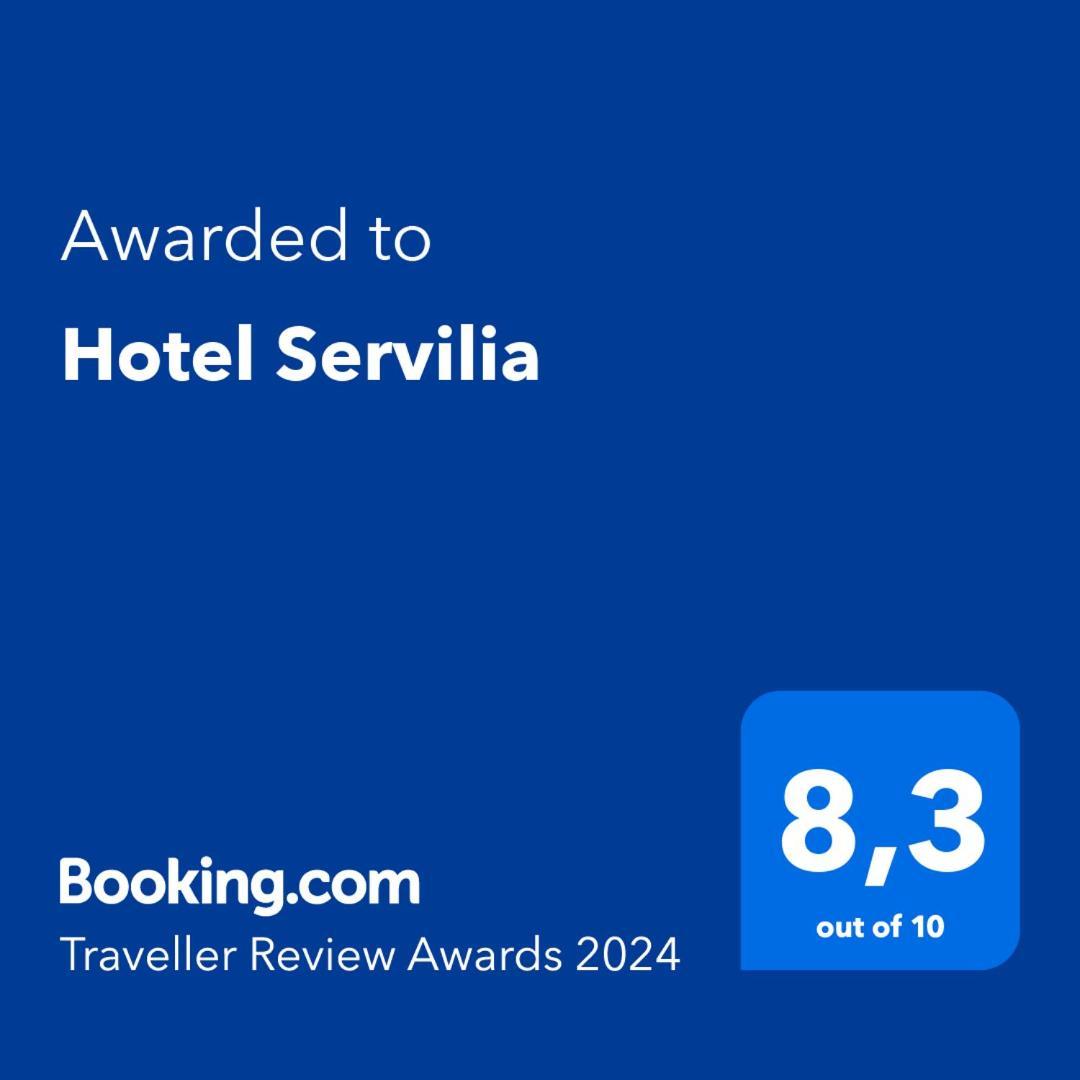 Hostal Servilia Carmona  Ngoại thất bức ảnh